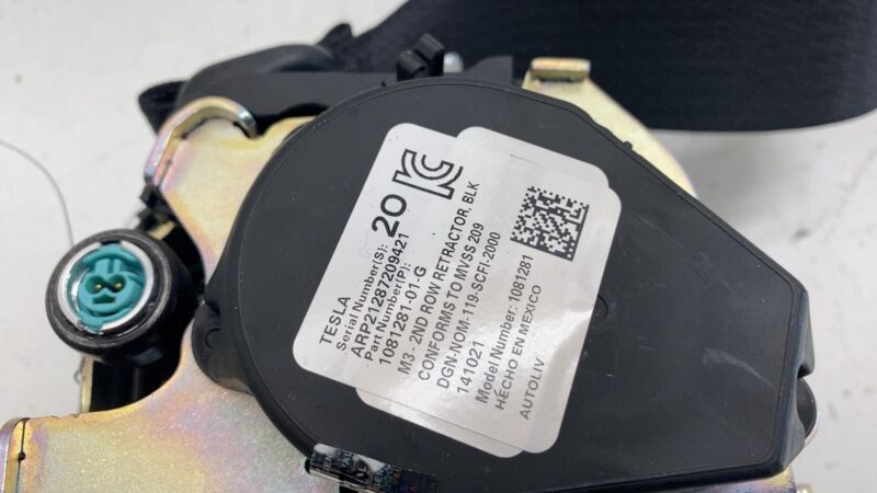 108128101G 2017-2023 Tesla Model 3 M3 Rear Left or Right 2nd Row Seatbelt Retractor LH = RH