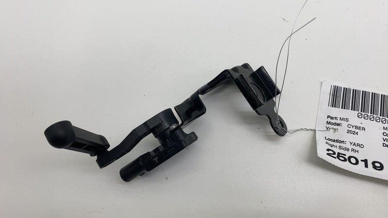 125097600B ⭕ 24-25 Cybertruck Rear Right Side Suspension Height Level Sensor 1250976-00-B