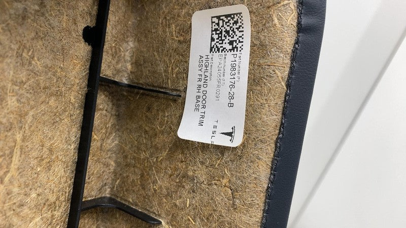 ⭕ 2024 2025 Tesla Model 3 Front Highland Door Panel Trim Card Right 19