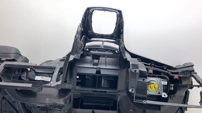 2017 2018 Ford C-Max Instrument Dashboard Panel w/ 4.2" Screen Opening Assembly