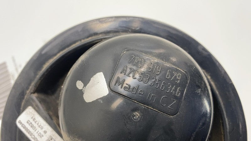 7P0919679 2011-2018 Porsche Cayenne Driver Side Gasoline Tank Fuel Filter Unit Left Assy