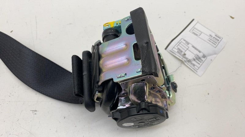 ⭕ 17-23 Model 3 Rear Passenger 2nd Row Seat Belt & Retractor Right 108