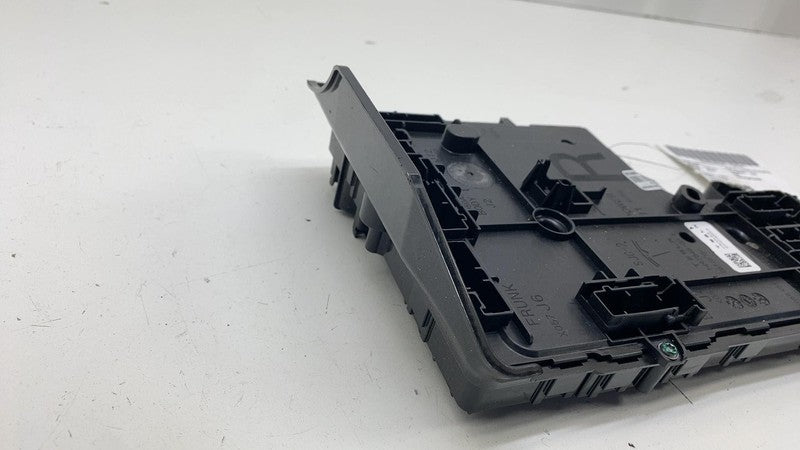 ⭕ 20-23 Tesla Model 3 Right Low Voltage Electronic Control Module 1567