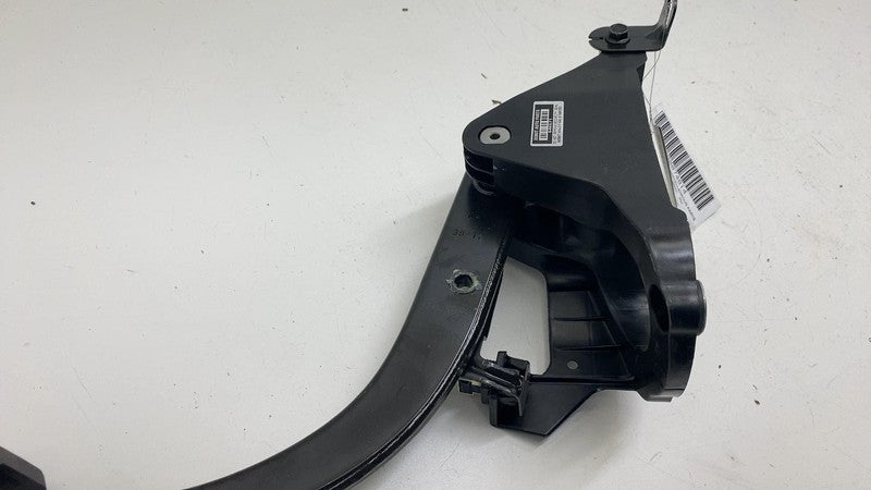 ⭕ 2014-2021 BMW i3 I01 Hybrid Brake Stop Pedal Foot Pad w/ Bracket Assembly OEM