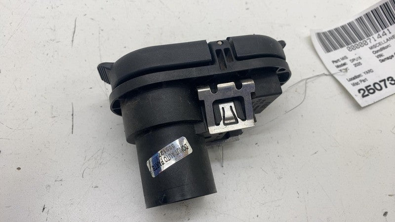⭕ 2025 Ram 1500 Pickup Rear Bumper Trailer Tow Socket Plug OEM 6447302