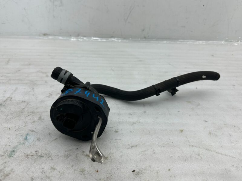 103732800F 2016-2020 Tesla Model X MX Cooling System Auxiliary Coolant Water Pump Assembly