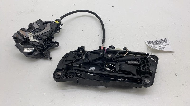 A 223 003 08 99 ⭕ 2022 Mercedes-Benz EQS 450+ V297 Front Right Exterior Door Handle Outer White