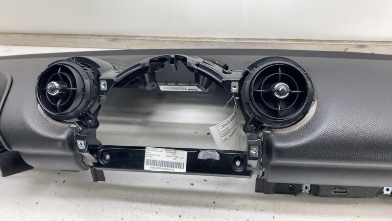 30021968/01 ⭕ 11-16 Mini Cooper Countryman R60 Dashboard Instrument Panel Cover 30021968/01
