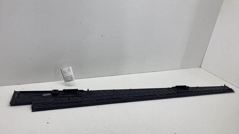 ⭕ 2024-2025 Tesla Cybertruck Passenger Bedside Sail Applique Right 174