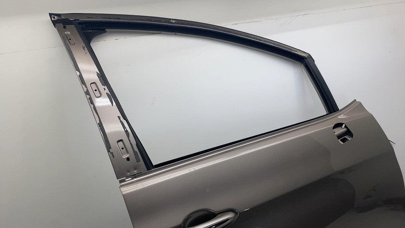 ⭕ 17-24 Chrysler Pacifica Front Passenger Side Door Shell Panel Right Gold - PTE