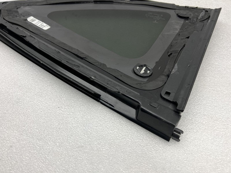 1495741-90-H 2020-2023 Tesla Model Y Rear Passenger Side Quarter Window QTR Glass Right Assy