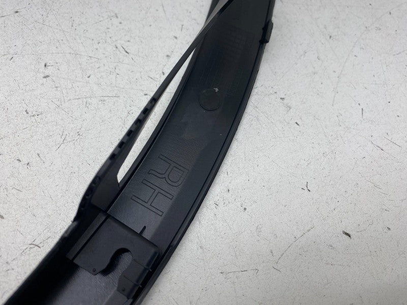 1937599 00 C ⭕ 25-27 Tesla Model Y Front Right Fender Garnish Wheel Arch Molding 1937599-00-C