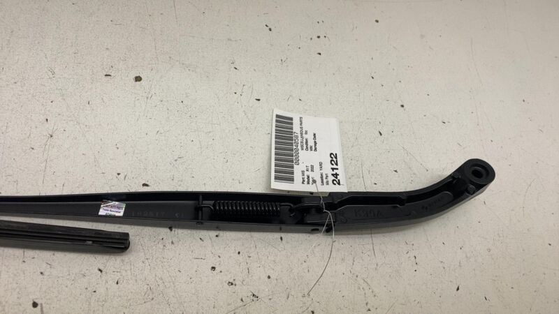 Does not apply ⭕ 2022-2024 Rivian R1T Front Left Windshield Wiper Driver Side LH