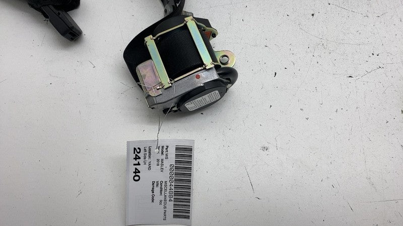 ⭕ 2017-2020 Maserati Levante Front Driver Side Seatbelt Black Left LH