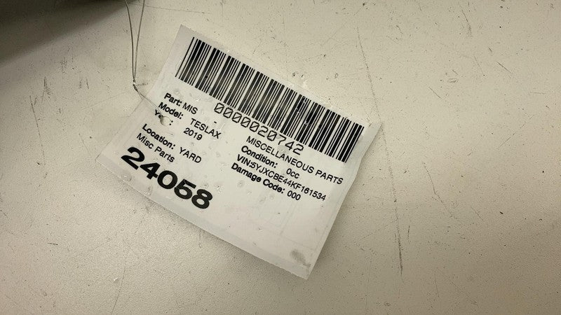 ⭕ 16-20 Tesla Model X Frunk 12V BEC Battery Tray Box Mount Bracket 104