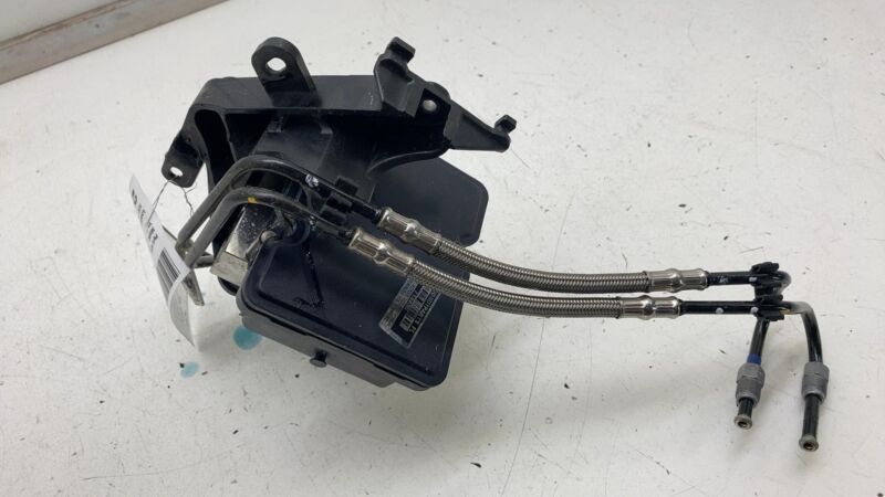 110354100A ⭕ 24 Model 3 Anti-Lock Brake System ABS Pump Unit w/ Bracket & Pipe 1103541-00-A