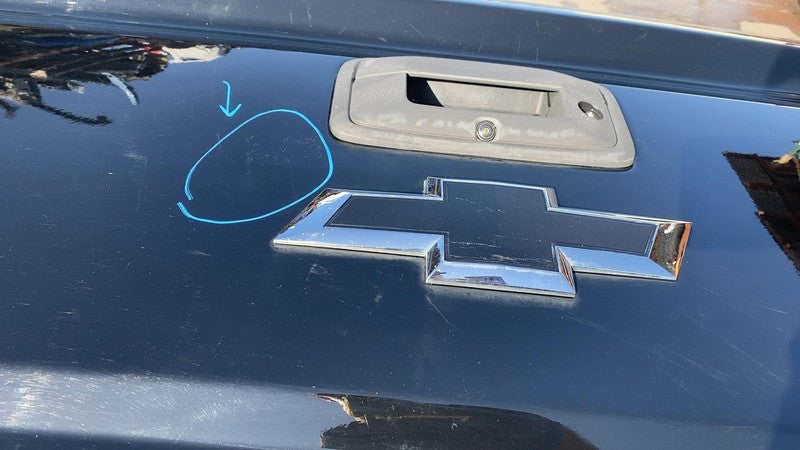 2015-2019 CHEVY SILVERADO 1500 TRUNK LID TAILGATE W/ CAMERA OEM Lid Bl