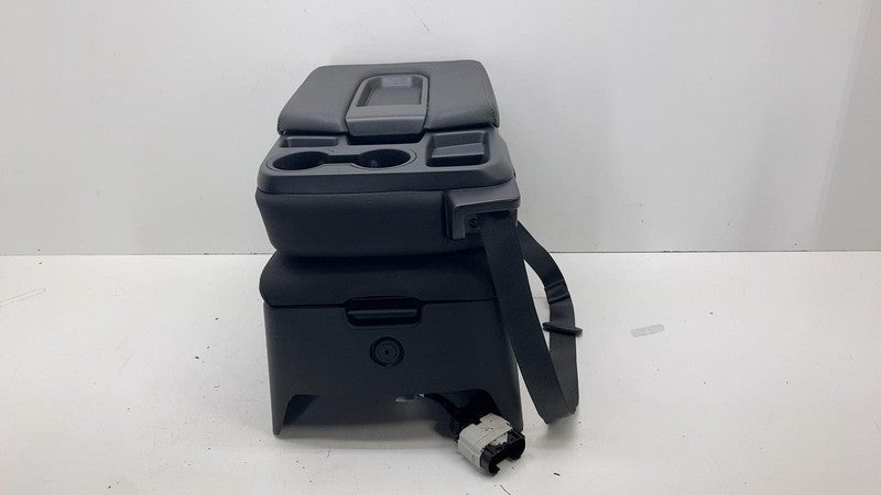 ⭕19-25 Chevrolet Silverado 1500 Center Console Jump Seat w/ Storage, V