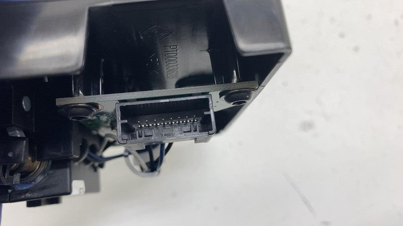 PT00043019 ⭕ 2022-2024 Rivian R1T Rivian R1T R1S Camp Speaker Lock Latch Charger PT00043019