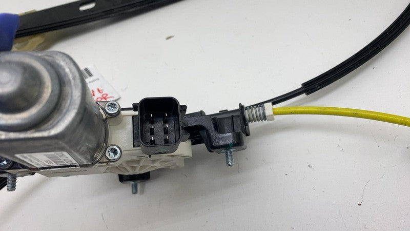 PT00009558-H ⭕ 22-24 Rivian R1T R1S Front Door Window Regulator & Motor Right RH PT00009558-H