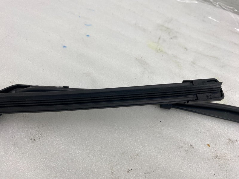 3392126527 ⭕ 2017-2023 Tesla Model 3 Front Pasenger Side Windshield Wiper Arm & Blade Right