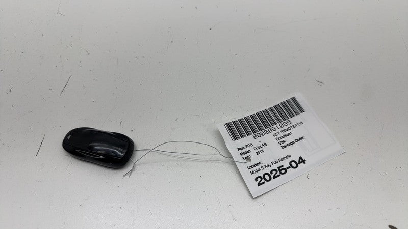 Does not apply Key Remote/fob TESLA S 16