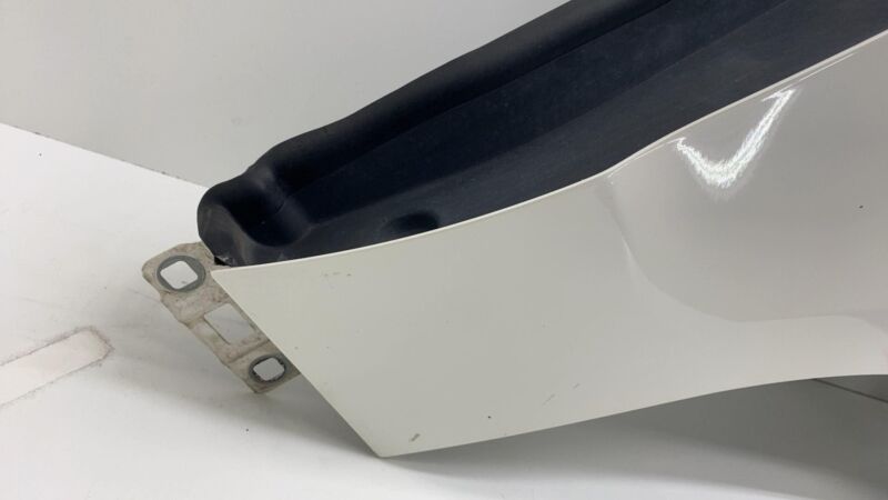 2016-2019 Mercedes-Benz GLE350 Front Right Fender Shell Panel RH Assy White 799