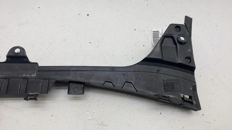 A2055003000 ⭕19-20 Mercedes-Benz C300 Front Air Intake Cleaner Inlet Cover Panel A2055003000