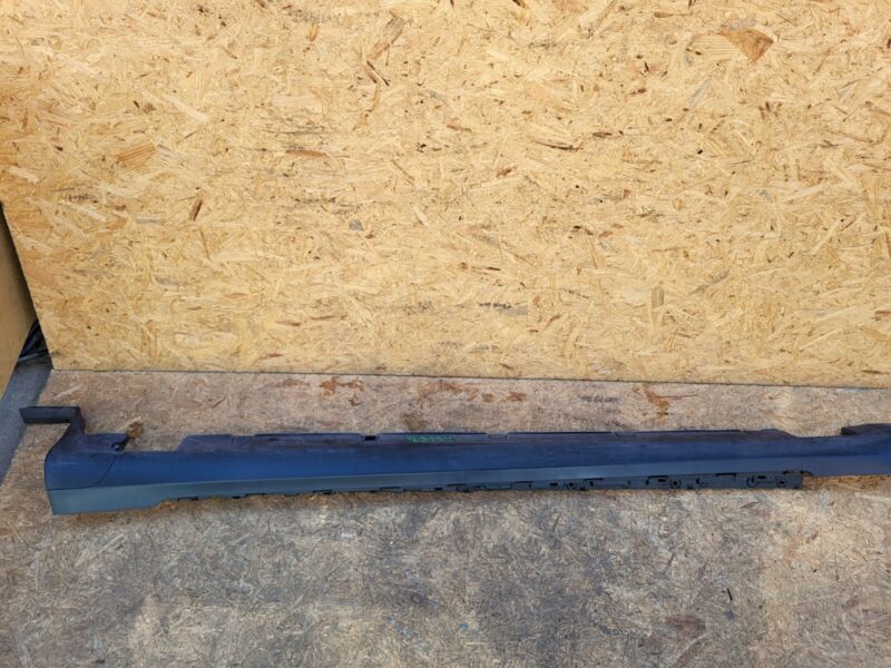 2012-2020 Tesla Model S Driver Side Rocker Panel Outer Sill Molding Left LH Assy