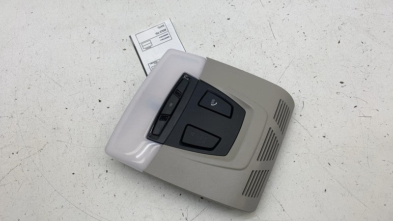682016901 ⭕ 2014-2020 BMW i3 Front Roof Center Overhead Console Dome Light Lamp 6820169 01