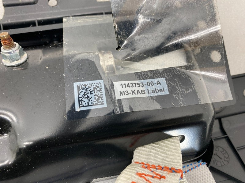 1077826 00 D ⭕ 17-23 Tesla Model Y 3 Right Knee Airbag Passenger Safety Module RH OEM 1077826
