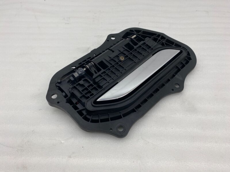 2012-2020 Tesla Model S MS Front Passenger Side Exterior Door Handle Outer Right