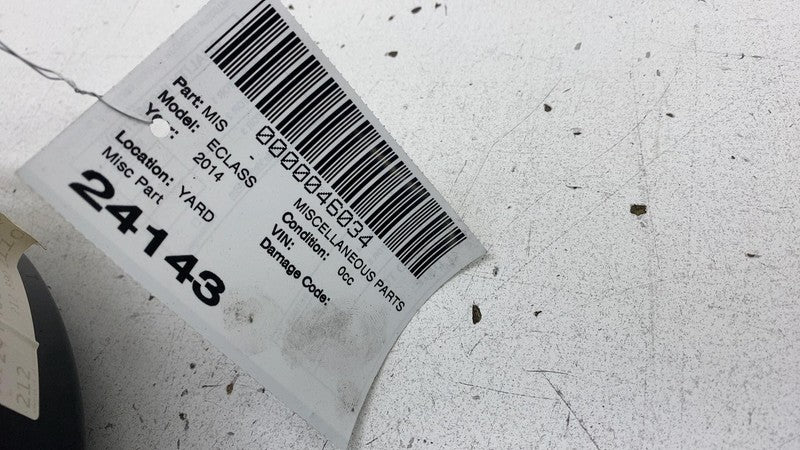 ⭕10-16 Mercedes E-Class Emergency Spare Tire Jack & Tool Kit Carrier A