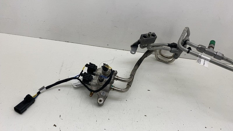 PT00003133G ⭕22-24 Rivian R1S Rear Air Suspension Hydraulic Valve Block w/ Lines PT00003133G