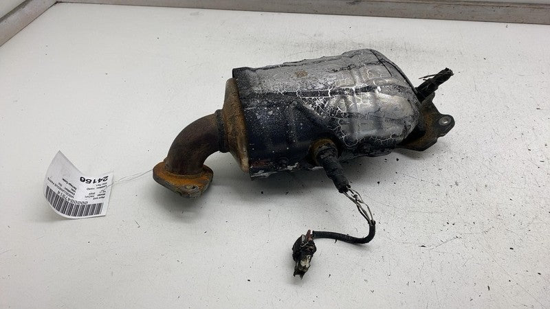 2017-2024 Chrysler Pacifica Exhaust Manifold Converter Assembly OEM