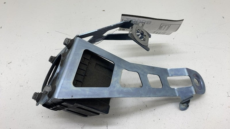 A 223 901 69 02 ⭕ 22 Mercedes Benz EQS450+ Sound Amplifier Control Module w/ Bracket A2239016902