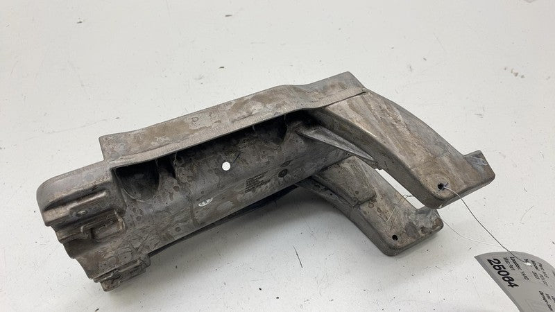 31694190 ⭕ 2021-2023 Polestar 2 Center Console Transmission Tunnel Bracket OEM 31694190