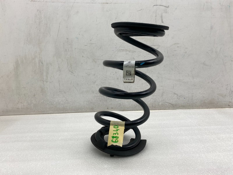 104447291E ⭕ 2017-2023 Tesla Model 3 Rear Left or Right Suspension Coil Spring 1044472-91-E