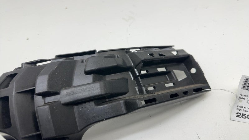 9Y3 807 394 A ⭕2019-2024 Porsche Cayenne Rear Right Bumper Mounting Bracket Support 9Y3807394A