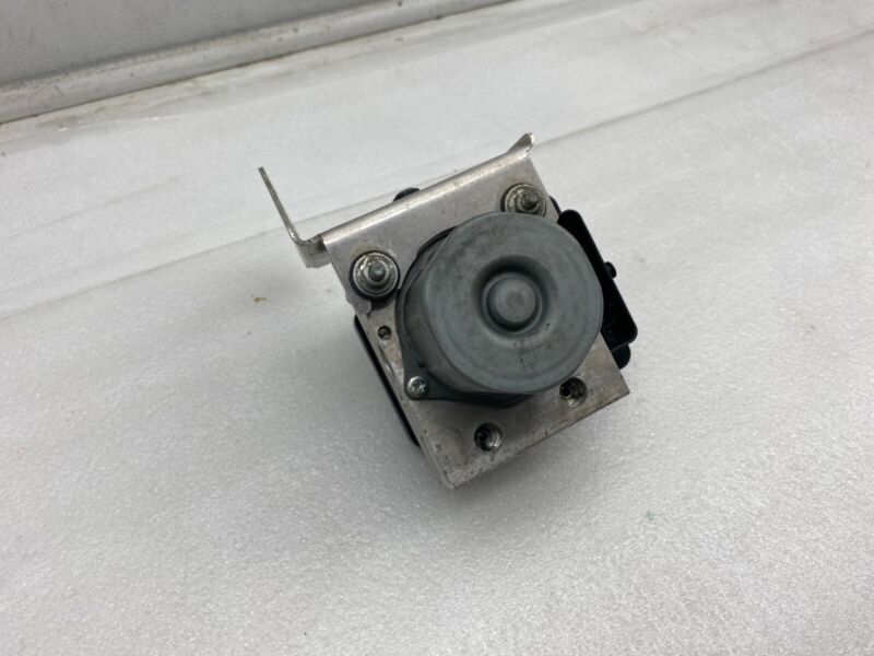 2016-2020 Tesla Model S MS Anti-Lock ABS Brake Pump Module Assembly 1037797-00-D