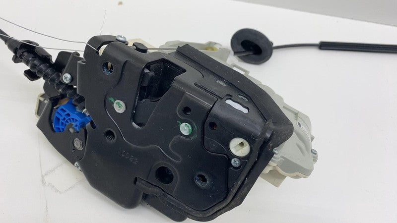 9Y1 837 016 A ⭕ 2019-2025 Porsche Cayenne Front Right Door Lock Latch Actuator OEM 9Y1837016A