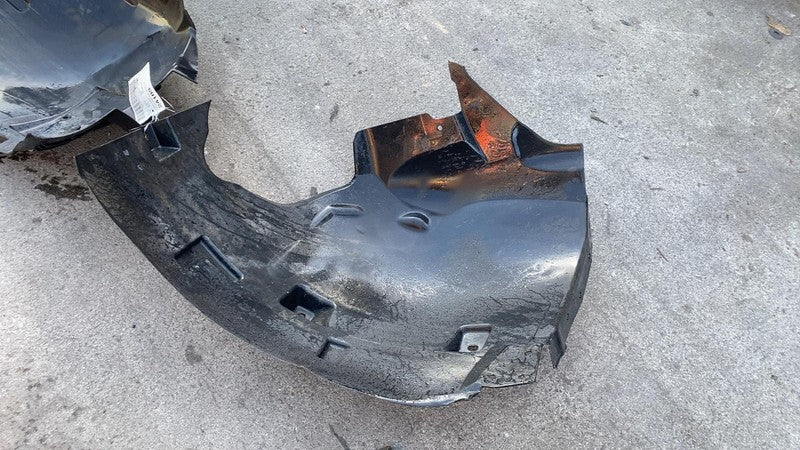 16-19 Mercedes-Benz GLE350 Front Inner Fender Liner Splash Guard Shiel