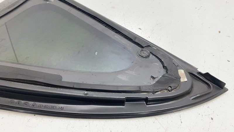 1080706-00 ⭕ 2017-2020 Tesla Model 3 Rear Side Quarter Fixed Window Glass Right OEM 1080706