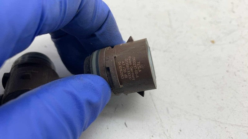 ⭕ 16-20 Tesla Model S Set of 6 Bumper Parking Sensor 1099611-00-A/1100