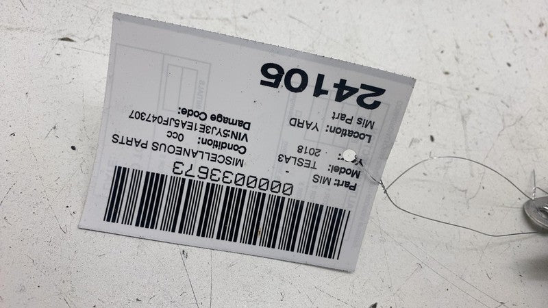 ⭕ 17-23 Model 3 M3 Harman Becker HBZ502 Radio FM/HD Receiver Module 10