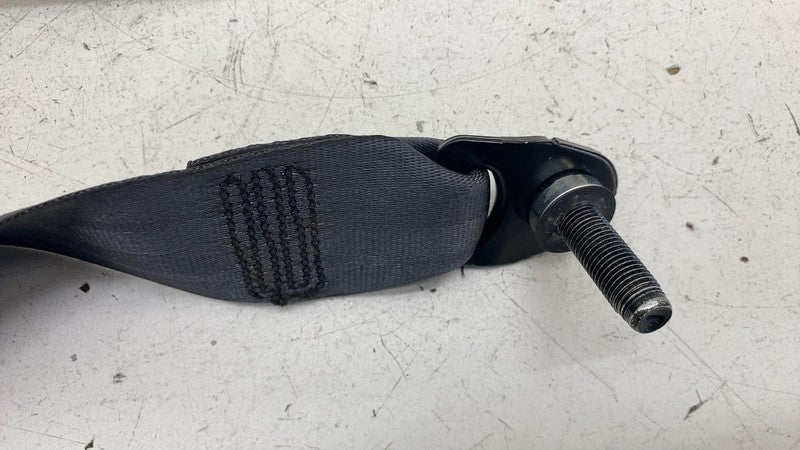 PT00003684D ⭕ 2025 Rivian R1S Rear Left Side 2rd Row Seat Belt Retractor Black PT00003684-D