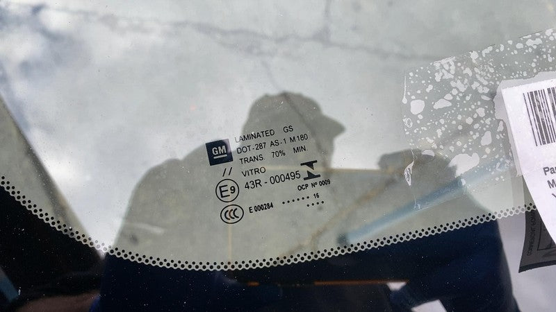 E9 43R-000495 ⭕ 2014 2015 2016 Chevy Silverado 1500 Front Windshield Glass E9 43R-000495