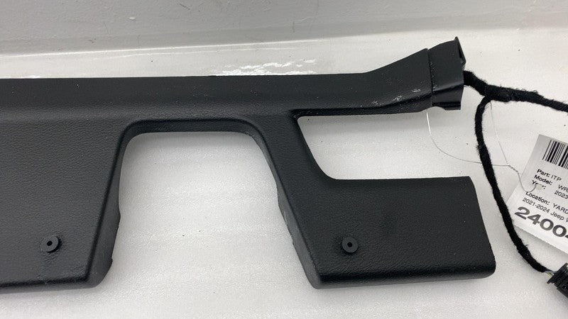 ⭕ 2021-2024 Jeep Wrangler Gladiator Windshield Wind Screen Molding 7J