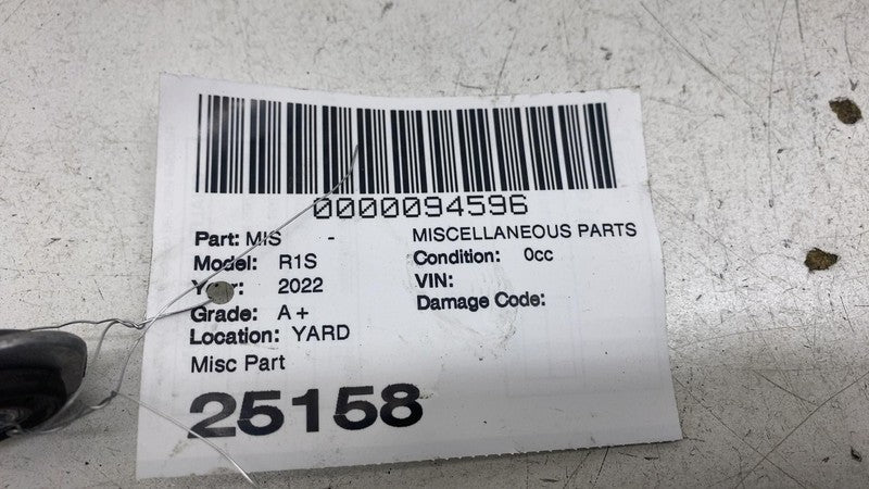⭕ 2022 Rivian EDV-700 Front Left Windsshield Wiper Motor Mechanism PT0