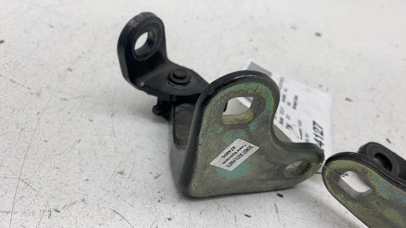 ⭕ 20-23 Model Y Front Left Upper & Lower Door Hinge Closure Assist 149